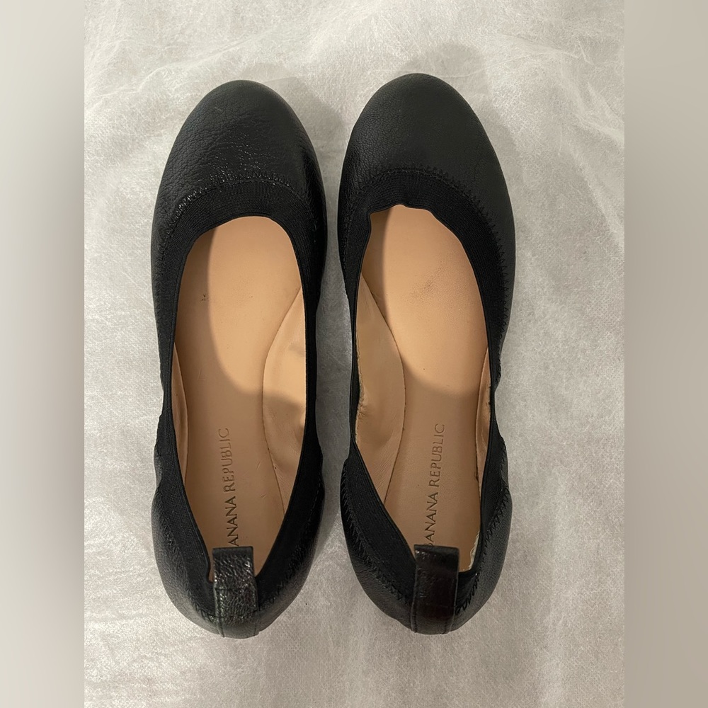 Banana Republic flats